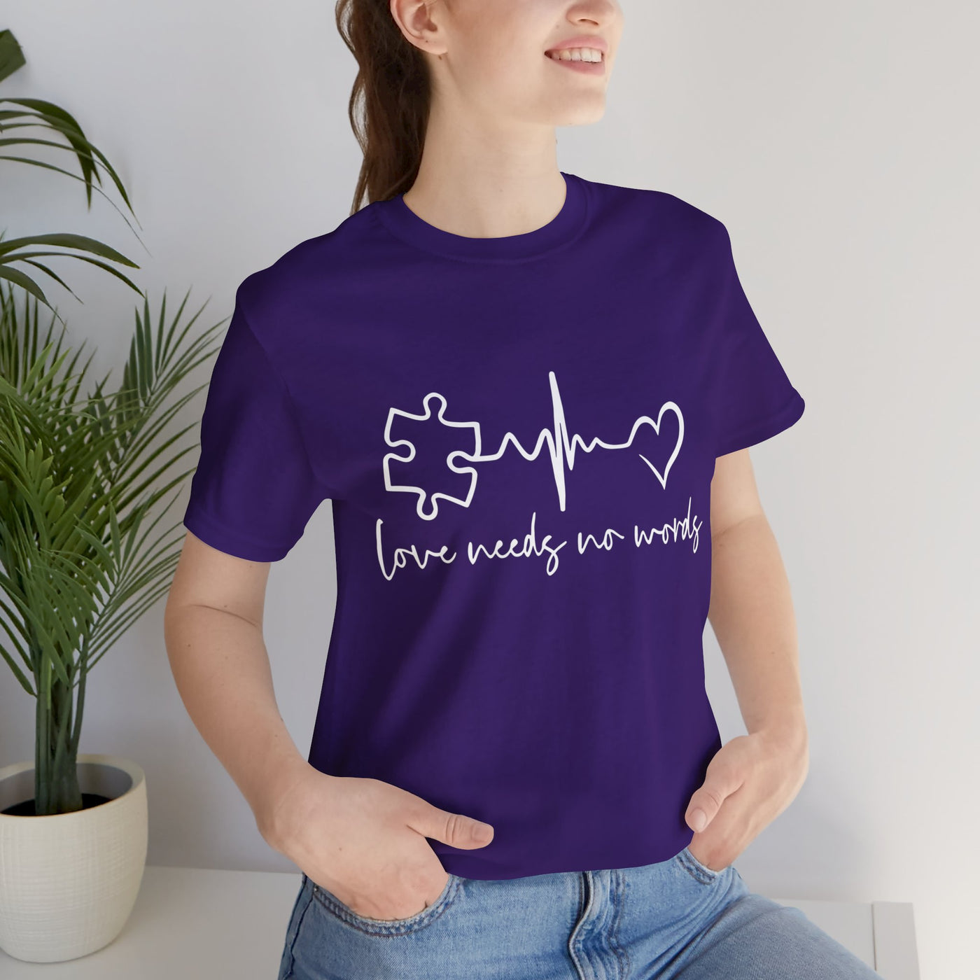 Love needs Short Sleeve Tee