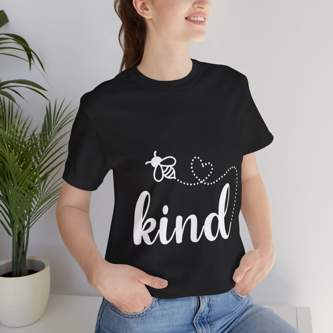 Bee Love Kind Short Sleeve Tee