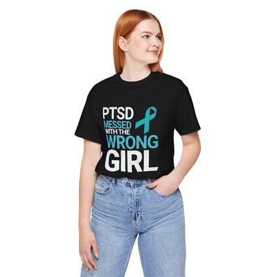 Wrong girl Short Sleeve Tee